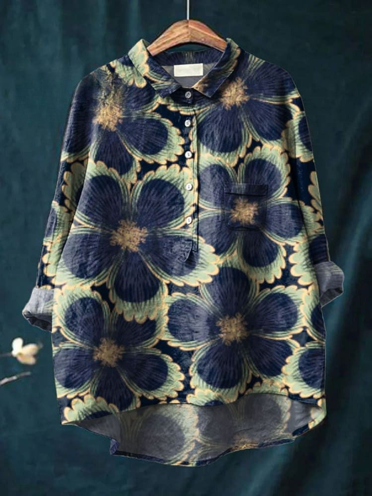 Chemise femme bleue à fleurs, col chemise et manches longues boutonnées