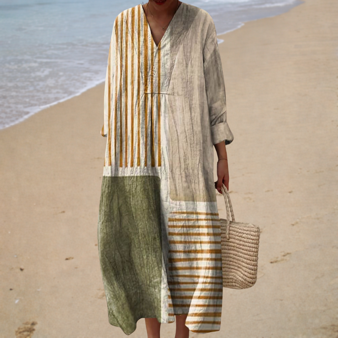 Robe longue bohème ample en lin beige, rayures verticales, empiècement vert et poche