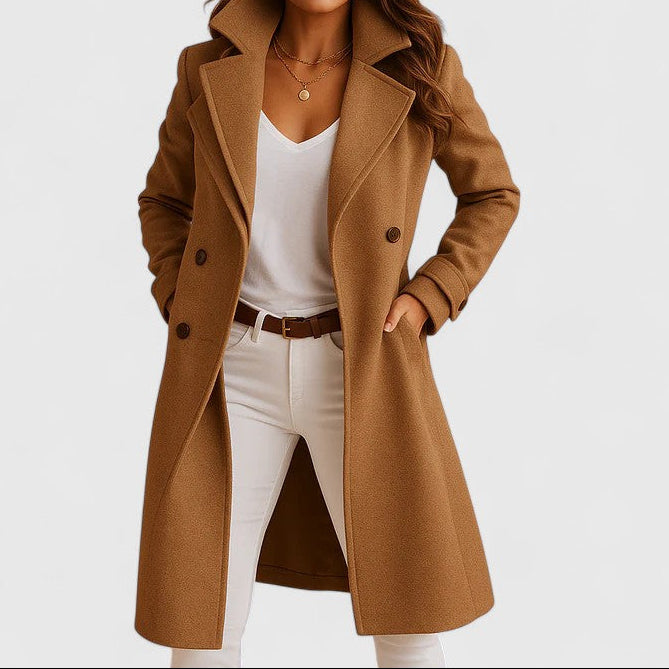 Manteau long chameau à col tailleur et boutons, style boutonné avec poches
