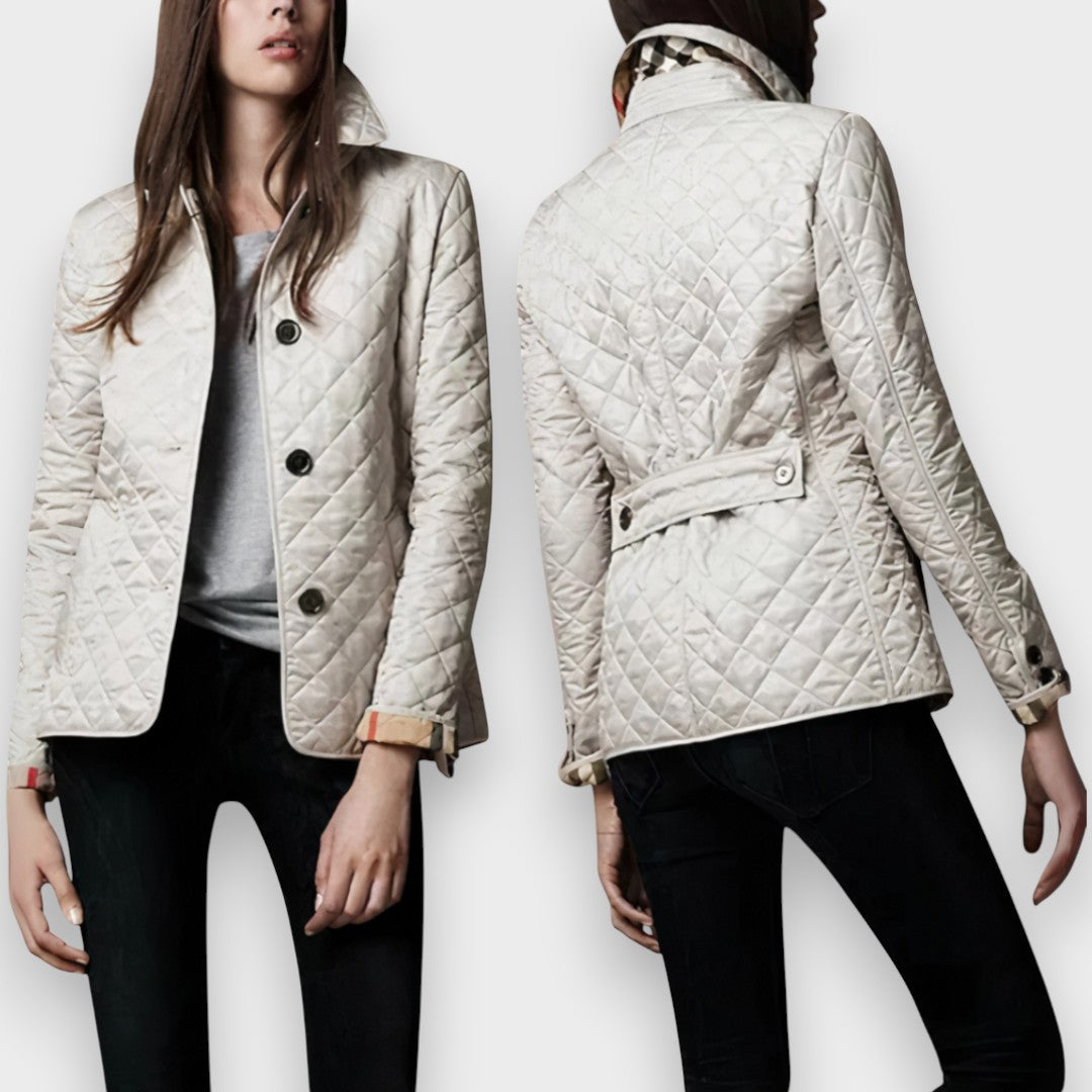 Manteau d’hiver matelassé blanc, col et 4 boutons, poche à rabat.