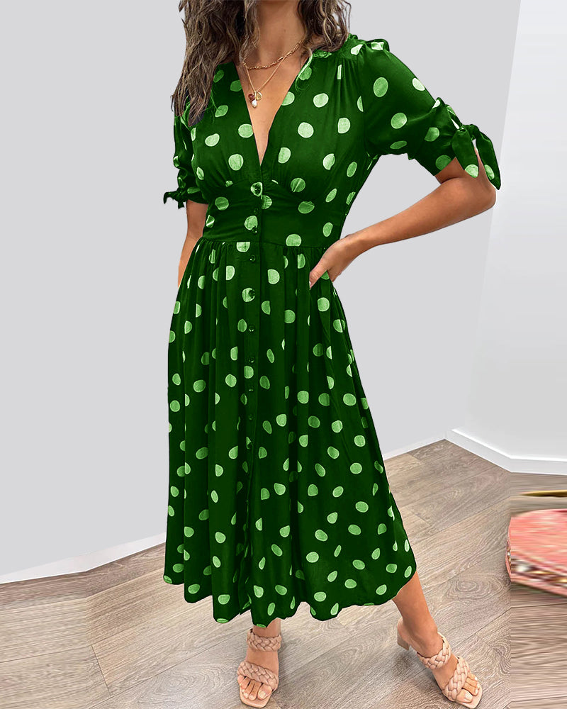 Robe midi Miley verte à pois blancs, col en V, manches trois-quarts, ceinture à la taille