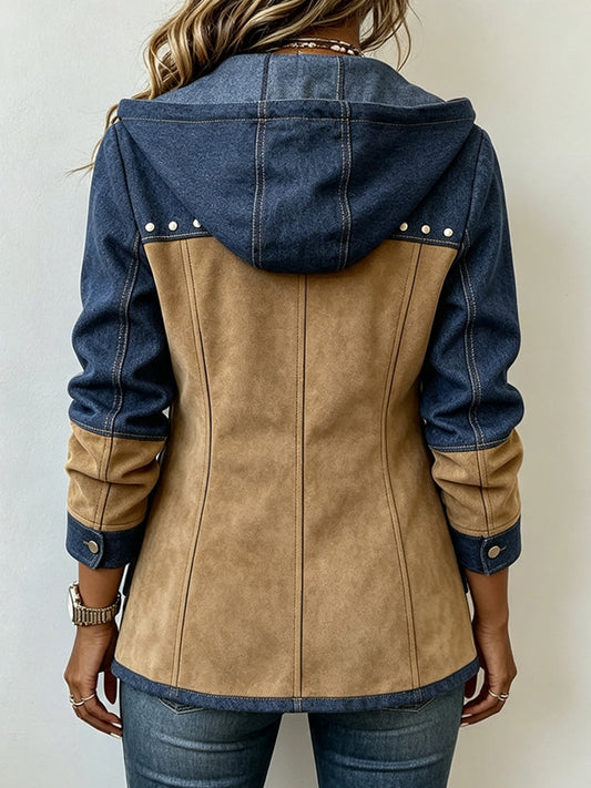 Veste à capuche bi-matière bleu marine et beige, vue dos, capuche et poches.