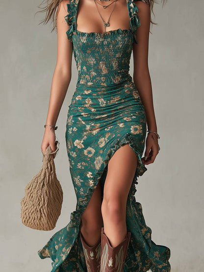 Robe longue verte imprimée fleuri, corsage froncé et jupe à volants