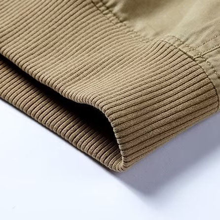 Blouson bomber vintage Sauveur, bord-côtes élastiqué au bas du blouson beige