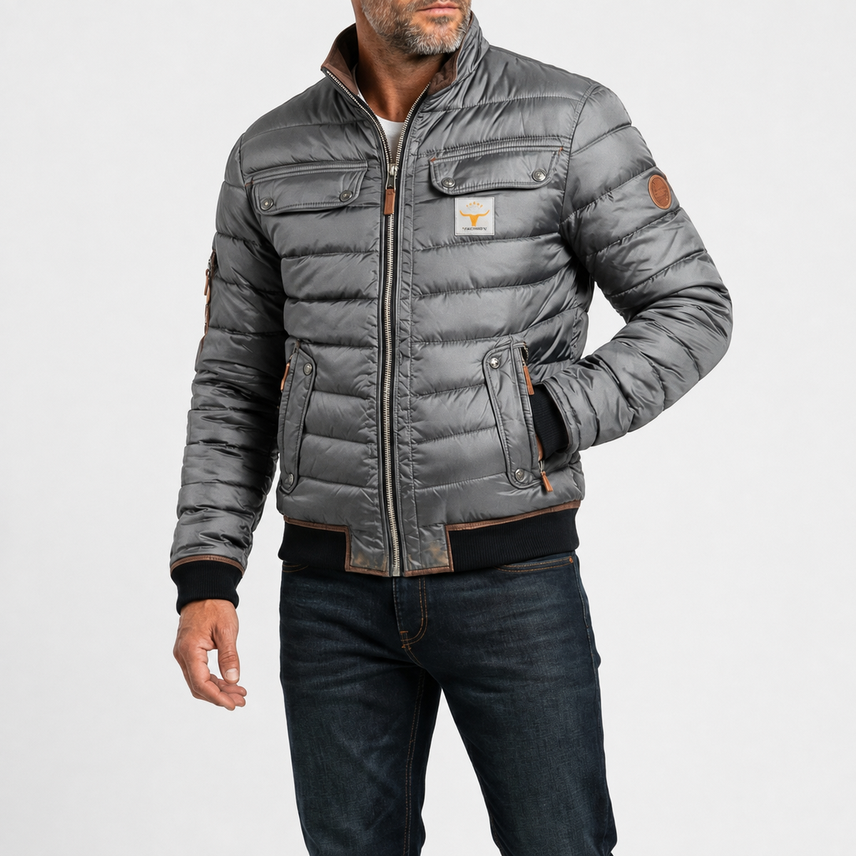 Veste vintage matelassée grise zippée, écusson poitrine et poches latérales