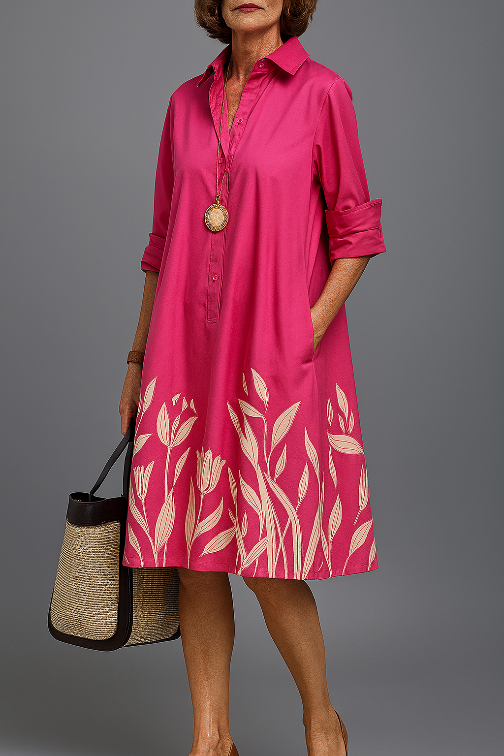 Robe midi rose avec chemise boutonnée et ourlet à motif feuillages blancs
