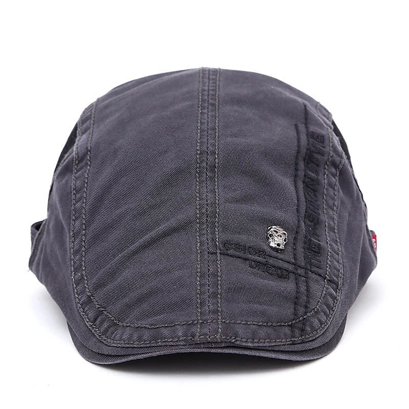 Casquette d’été Bloom™ gris foncé, vue arrière avec badge et coutures ton sur ton.