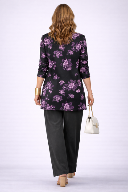Ensemble 3 pièces noir : veste longue à fleurs roses, pantalon droit