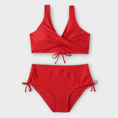 Bikini rouge 2 pièces : haut croisé, bas taille haute à cordons