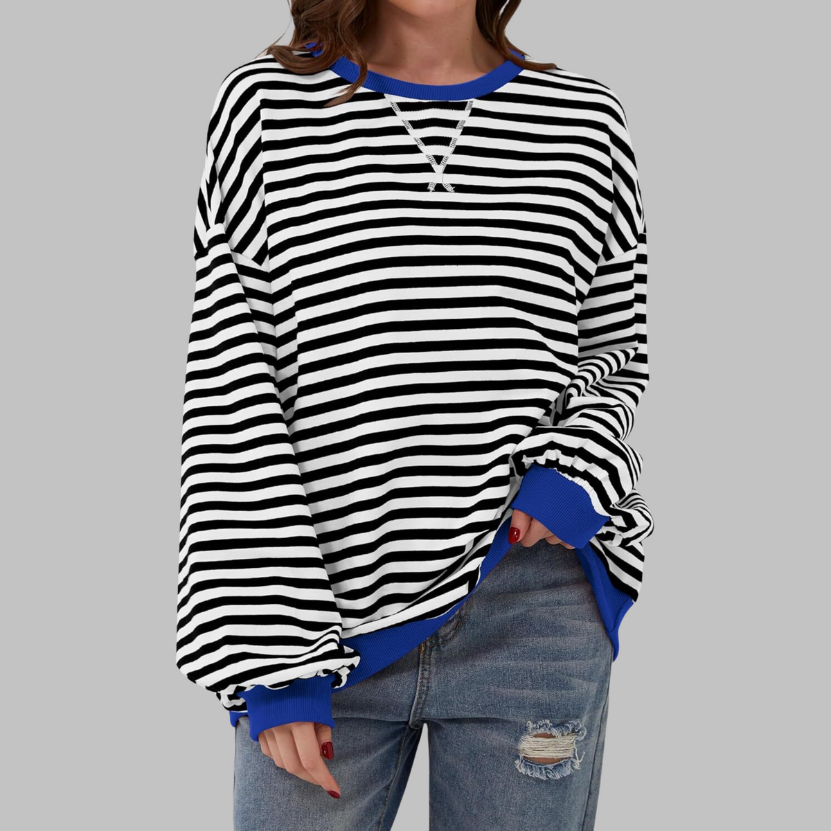 Chemise rayée manches longues encolure ronde, noir et blanc, coupe ample