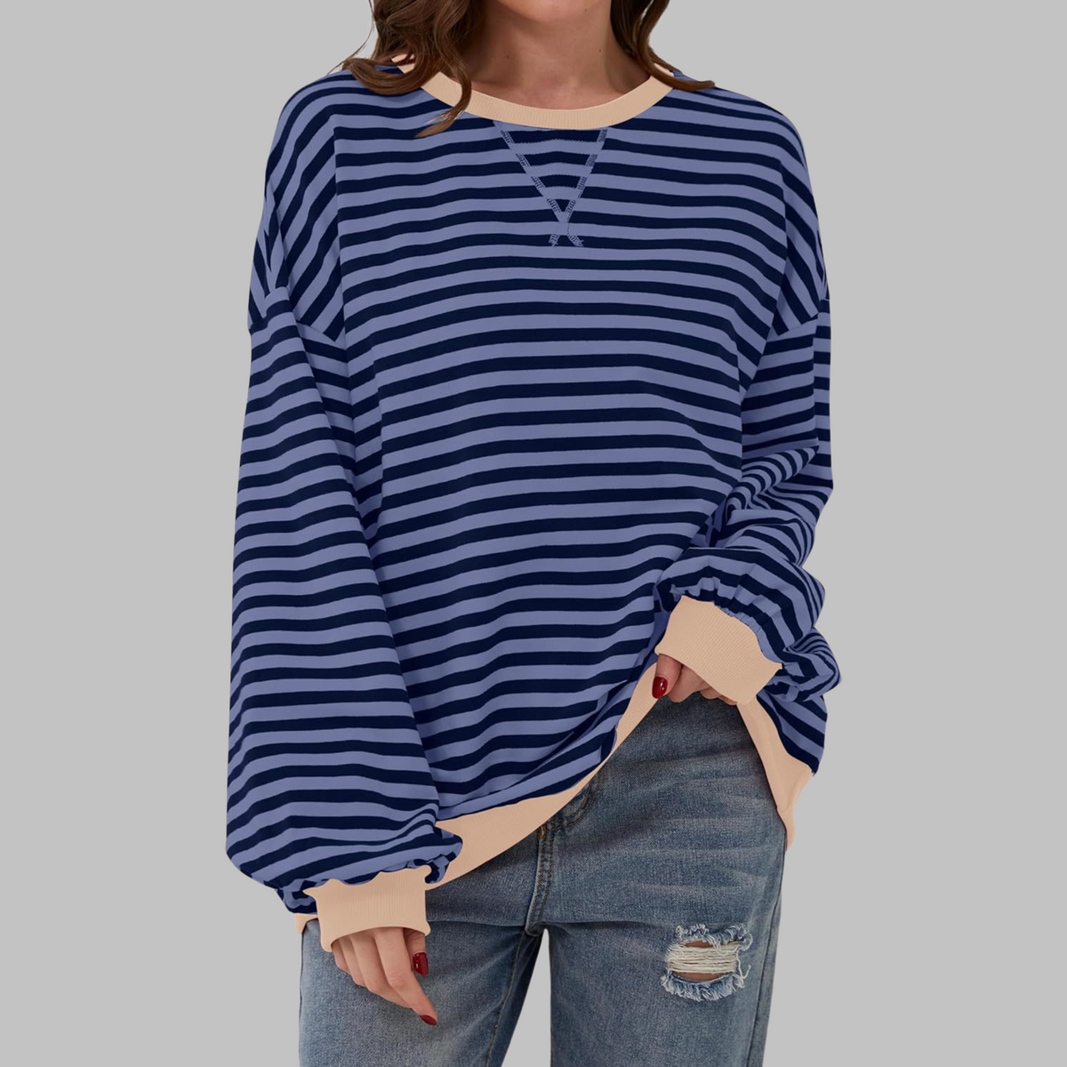 Chemise rayée manches longues encolure ronde, bleu marine et blanc, coupe ample