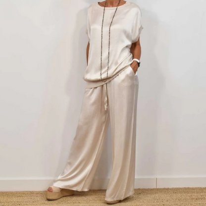 Ensemble deux pièces Celia blanc : haut ample à manches chauve-souris et pantalon large