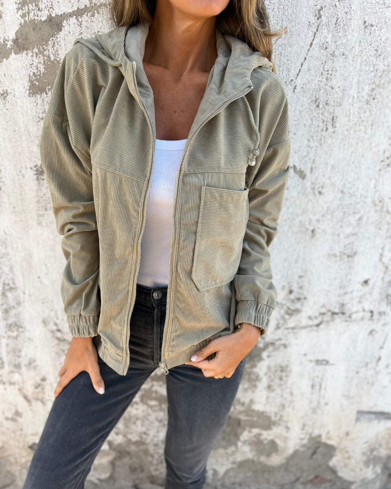 Veste en velours côtelé vert olive zippée avec poches poitrine et poignets élastiques