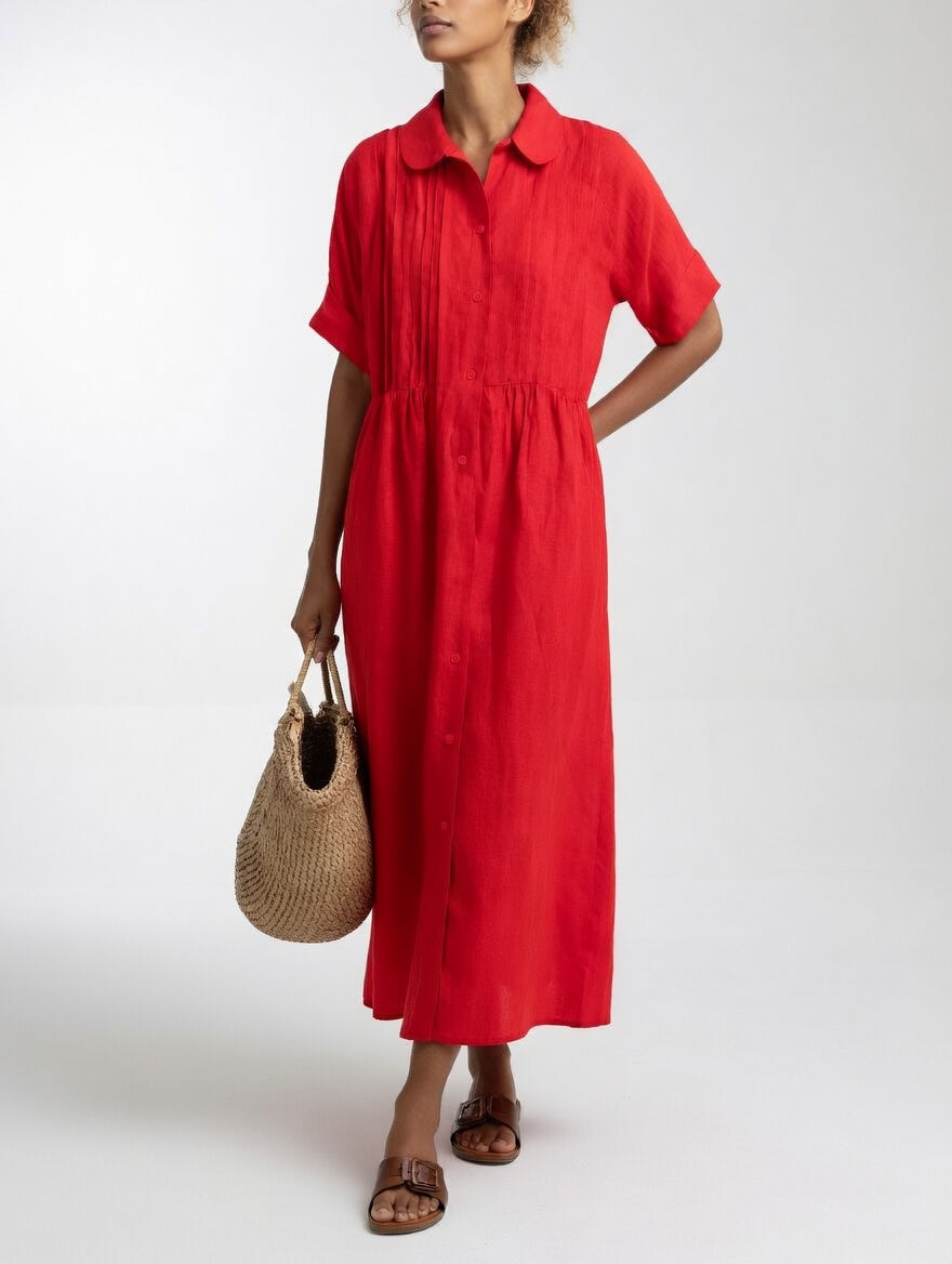 Robe chemise fluide rouge, manches courtes, col, patte boutonnée, taille froncée