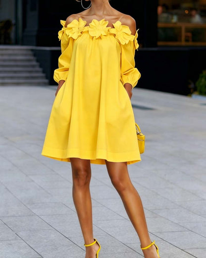 Rhoda | Robe à bretelles dénudées avec appliqué floral