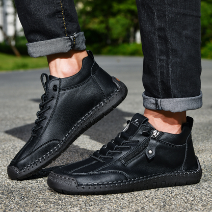 Paire de chaussures homme nubuck noir zippées, lacets et contrefort renforcé