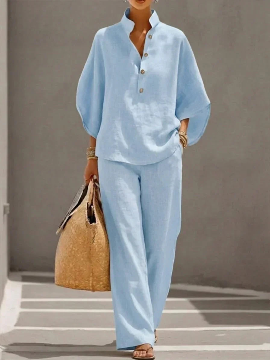 Ensemble en lin bleu clair : tunique manches chauve-souris boutonnée et pantalon large