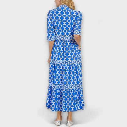 Robe midi bleue à motif chaînes, vue arrière avec empiècement ceinturé