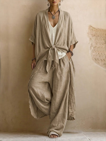 Ensemble kimono en lin beige clair noué, pantalon large à jambe ample