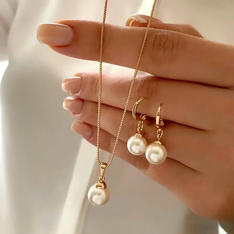 Parure élégante de collier de perles