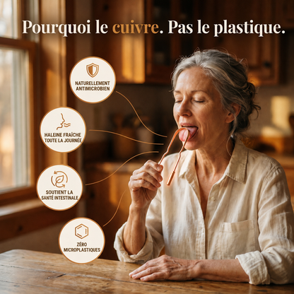 Gratte-langue en cuivre pur, embout métallique rouge, utilisé en bouche par une personne.