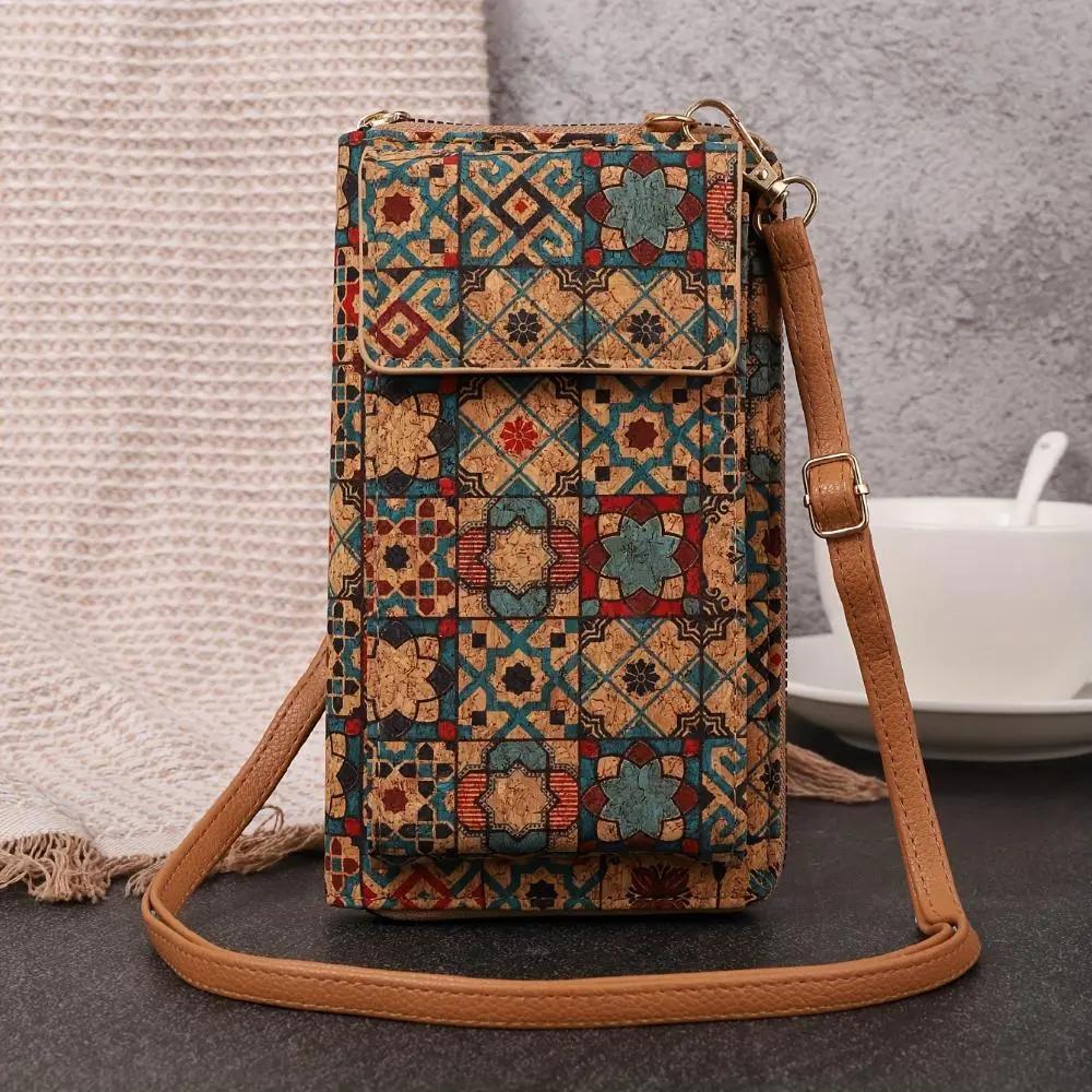 Sac bandoulière en tissu patchwork bleu et rouge, rabat à fermeture