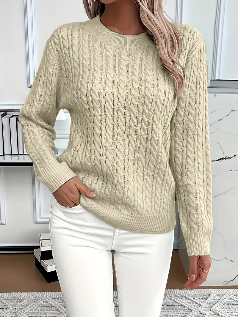 Pull en maille torsadée beige à col rond et manches longues
