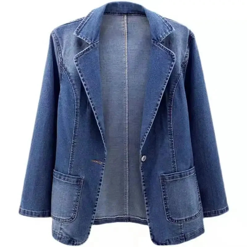 Veste en jean bleu Eveline, col châle, poches plaquées et ouverture boutonnée.