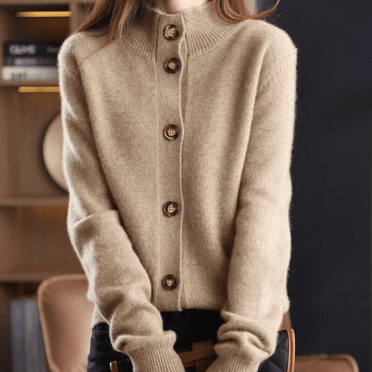 Gilet en cachemire beige à col chemise et boutons effet écaille.