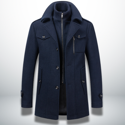 Manteau d’hiver bleu marine à col montant, fermeture zippée et poches à rabat