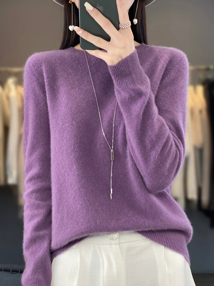 Pull en cachemire mauve à col montant, manches longues
