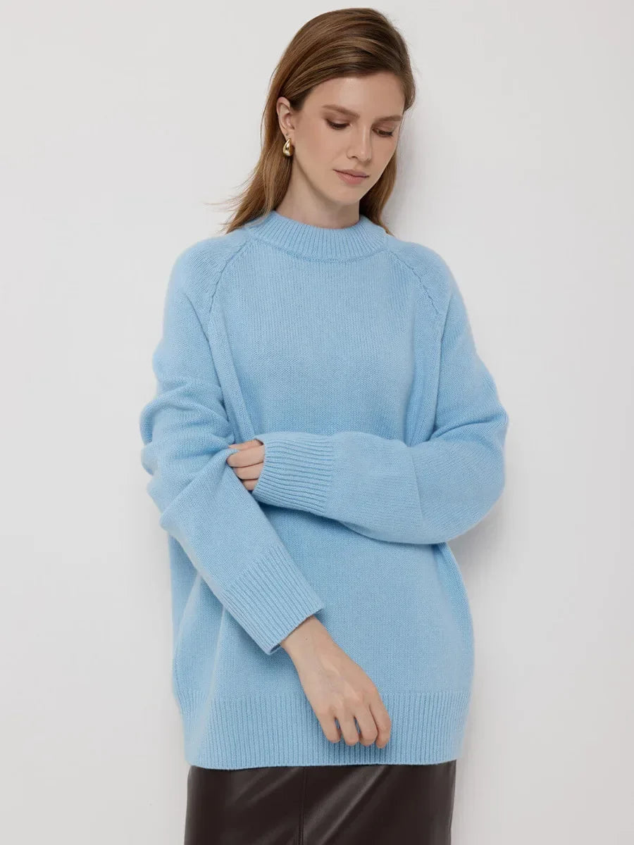 Pull en cachemire bleu clair, col rond côtelé, manches longues, bords côtelés