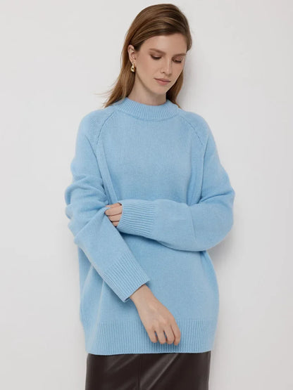 Pull en cachemire bleu clair, col rond côtelé, manches longues, bords côtelés