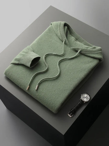 Veste à capuche en cachemire vert, cordons à l’encolure, poche kangourou, finitions côtelées