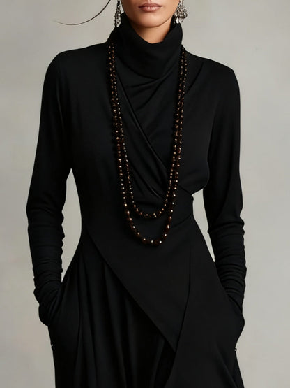 Robe en laine violette à col croisé drapé, manches longues, ourlet asymétrique