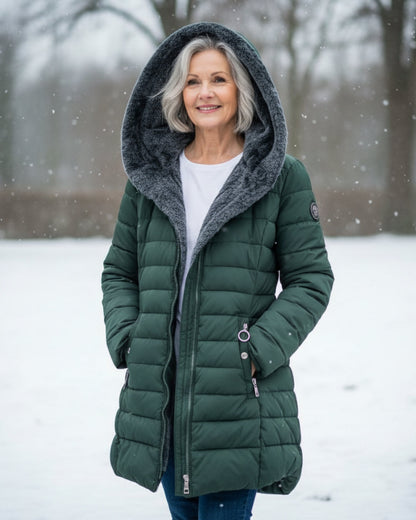 Manteau d’hiver matelassé vert foncé à capuche fourrée, fermeture zippée