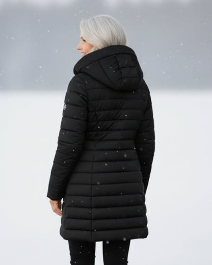 Manteau d’hiver noir matelassé, capuche et longueur mi-cuisse