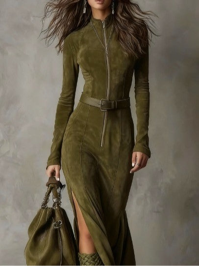 Robe longue en suédine olive verte, fermeture zippée, ceinture, fente latérale
