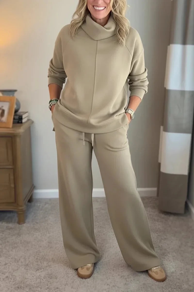 Ensemble confortable kaki : haut à col montant et pantalon ample assorti