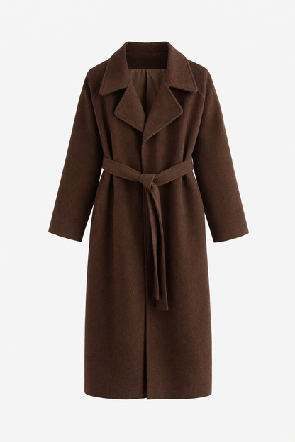Manteau marron chocolat long à ceinture nouée, col à revers et manches longues.