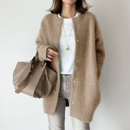 Gilet boutonné en maille douce caramel, col rond, manches longues