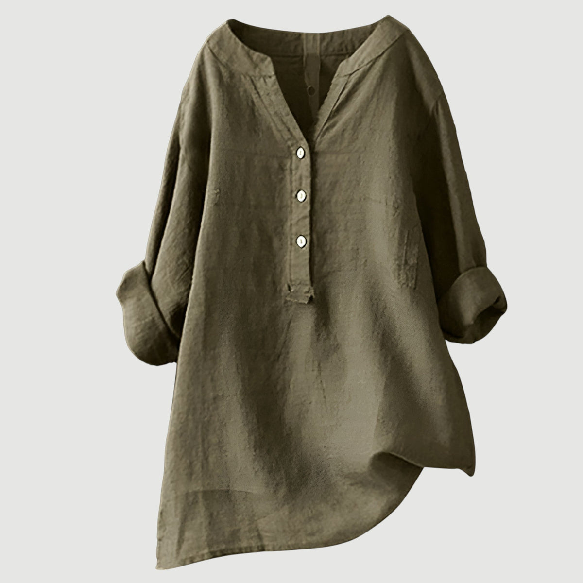 Chemise ample en lin vert foncé, encolure en V, patte boutonnée, manches larges.