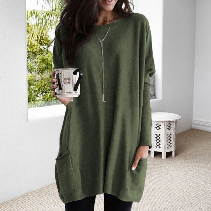 Robe ample vert olive à manches longues, col rond avec patte boutonnée et poches