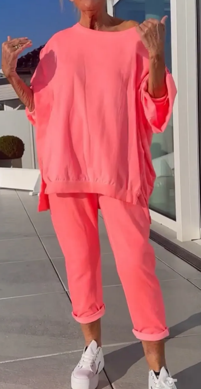 Ensemble détente oversize rose corail : haut ample et pantalon à ourlet retroussé
