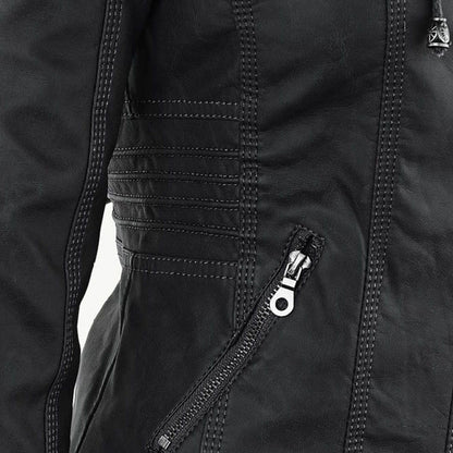 Veste de motard noire : poche diagonale zippée et manches avec surpiqûres