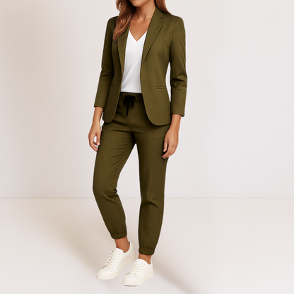 Costume deux pièces vert : veste col revers et pantalon jogger à lacets