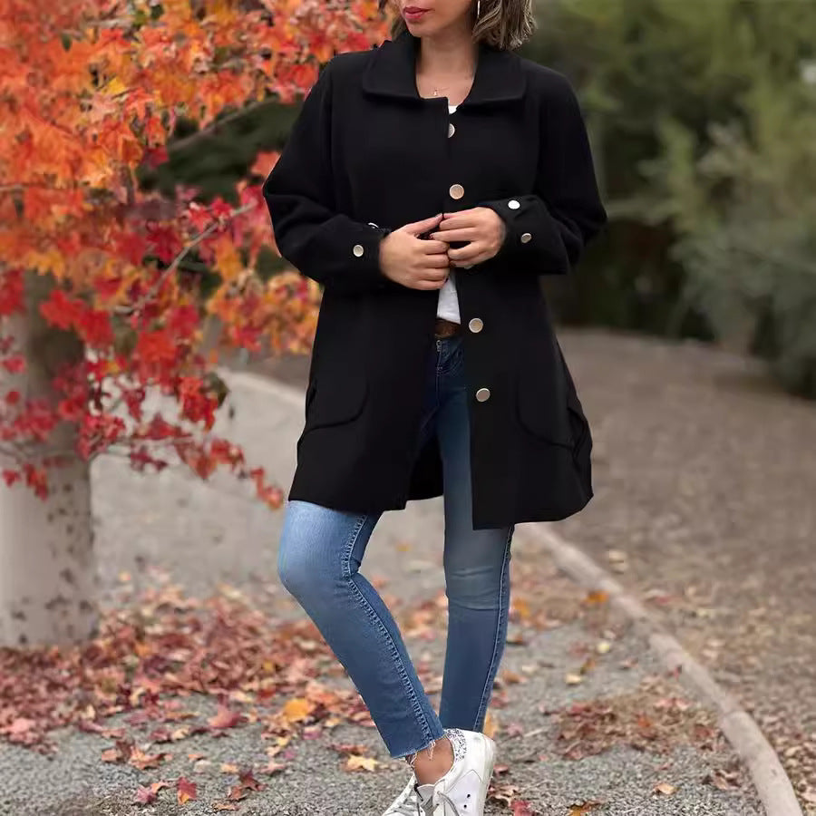 Manteau oversize noir à col, boutons devant, poches plaquées