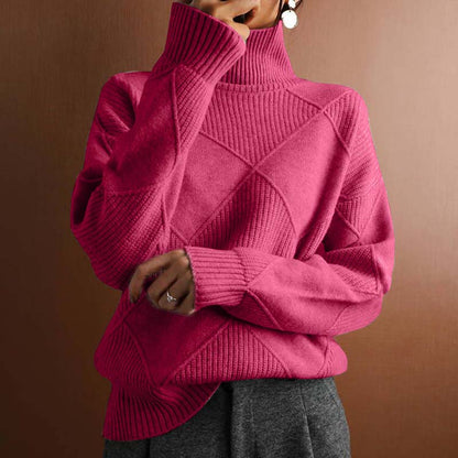 Pull col roulé côtelé rose fuchsia, motif croisé en losanges sur le devant