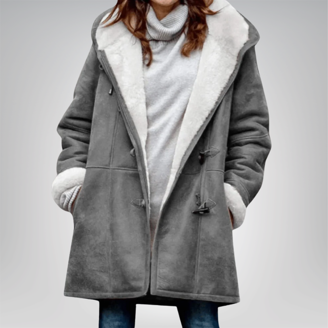 Veste longue en polaire grise avec col en fausse fourrure, capuche et boutons-pattes