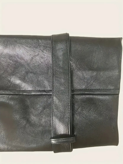 Bas de veste en cuir noire avec surpiqûre et patte centrale